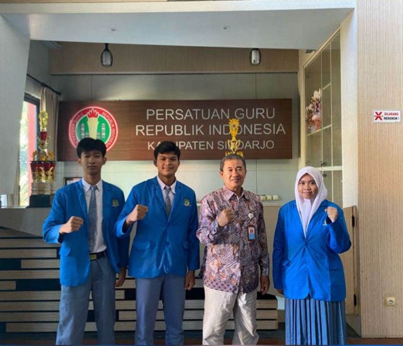 Kerjasama PKL dengan Kantor PGRI